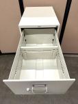Used Hon 4-Drawer File Cabinet - Putty - Legal - ITEM #:260075 - Img 2 of 4