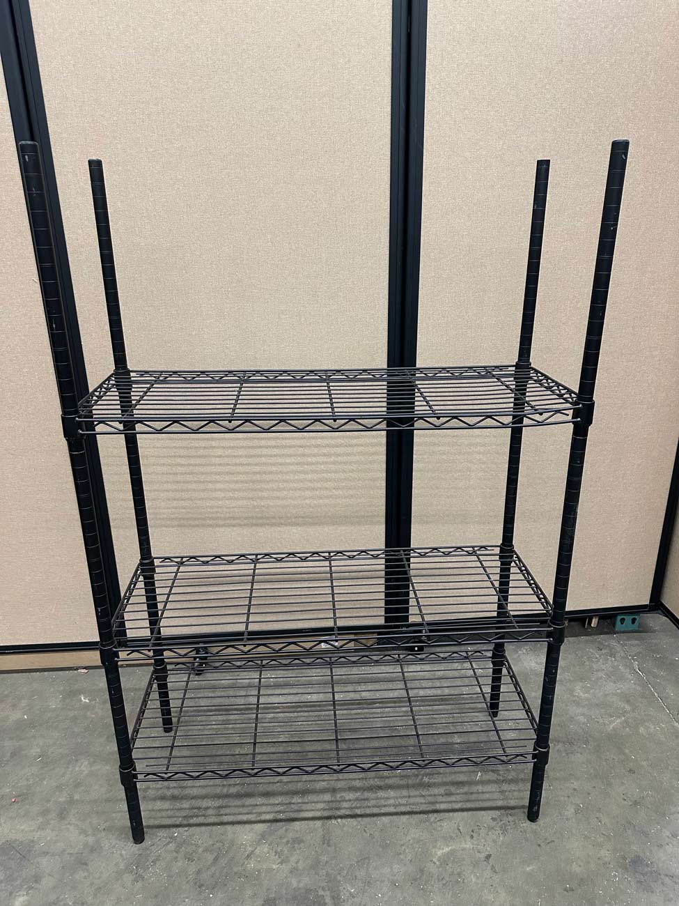 Used Wire Rack - 3 Levels - Black 350018