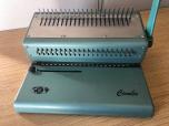 GBC Combo Manual Comb Binding Machine - ITEM #:530013 - Img 2 of 4