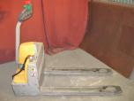 Electric Pallet Jack - Jungheinrich Qmax 3000 - ITEM #:575007 - Thumbnail image 2 of 2