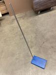 Metal Laboratory Retort Stand with Blue Base 39.75" H - ITEM #:620124 - Img 1 of 1