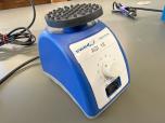 Used VWR Analog Vortex Mixer w/ 3" Platform - ITEM #:620216 - Img 2 of 3