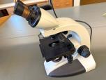 Used Leica CME Binocular Compound Microscope - ITEM #:620224 - Img 3 of 7