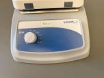 Used VWR Standard Analog Magnetic Stirrer - ITEM #:620227 - Img 2 of 3