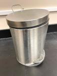 Stainless Steel Step Trash Can with Foot Pedal - ITEM #:630004 - Img 3 of 4