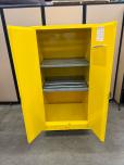 Used Justrite 60 Gallon Flammable Safety Cabinet - ITEM #:780047 - Img 4 of 4