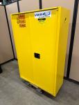 VWR Justrite 45 Gallon Flammable Liquid Safety Cabinet, Self-Closing - ITEM #:780052 - Img 2 of 4