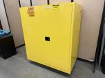 Used Justrite 110 Gallon Flammable Safety Cabinet - ITEM #:780054 - Img 2 of 4