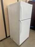 Used Whirlpool Refrigerator Freezer ST18HPXKQ01 - ITEM #:880047 - Img 2 of 9