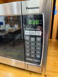 Used Panasonic Inverter Microwave NN-SN7625 1250W - ITEM #:880052 - Img 3 of 10