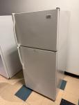 Estate by Whirlpool TT14DKXK000 Top-Freezer Refrigerator - ITEM #:880057 - Img 1 of 9