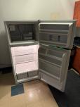 Estate by Whirlpool TT14DKXK000 Top-Freezer Refrigerator - ITEM #:880057 - Img 4 of 9