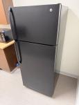 GE Top-Freezer Refrigerator, Black - ITEM #:880059 - Img 2 of 7